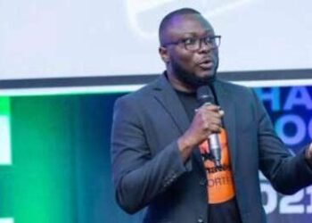 GhanaWeb Reporter presented to bloggers and citizen journalists