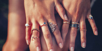 Prophet reveals mysteries of wearing rings