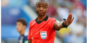 #AfconHub2021: Reactions as Zambian referee Janny Sikazwe ends match on 85 & 89 minutes