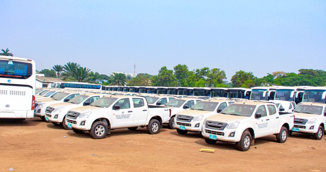 Bawumia hands over 150 additional vehicles to second cycle schools