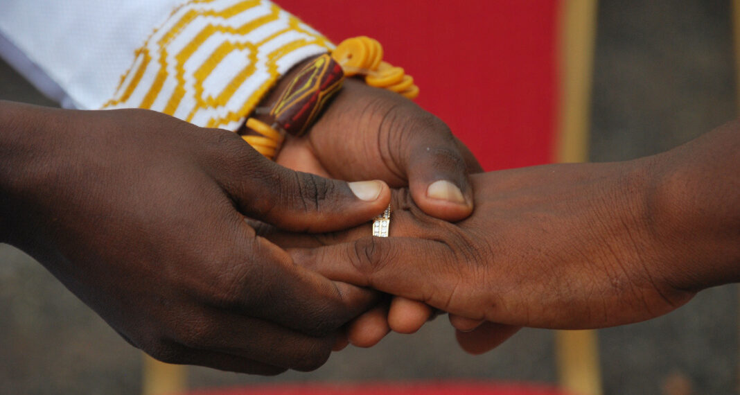 One out of four marriages collapsed in 2021