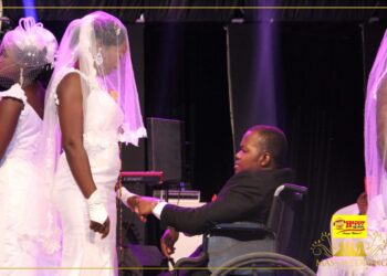 #HappyFMMassWedding: Find out the key ingredient of a successful relationship