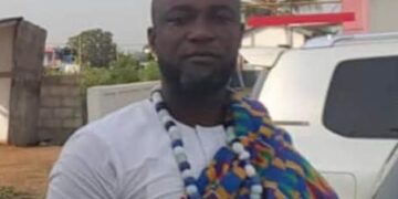 Businessman Ebenezer Apodei donates to Hearts of Oak