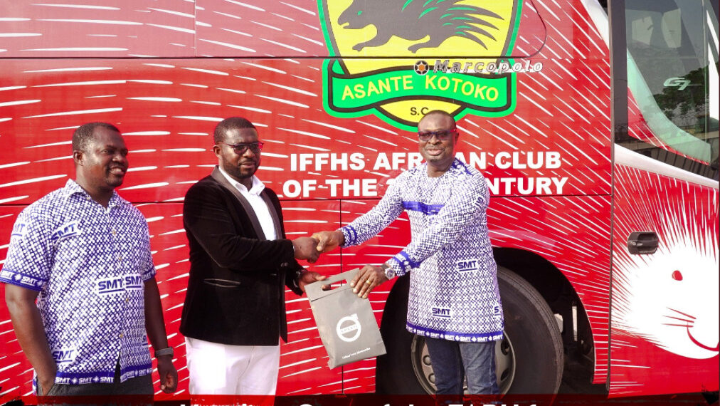 Asante Kotoko gets new bus from partners Access Bank