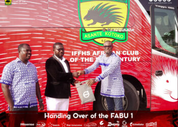 Asante Kotoko gets new bus from partners Access Bank