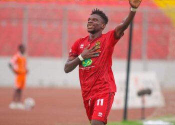 GPLonHappyFM: Frank Mbella scores hattrick as Asante Kotoko beat Accra Lions