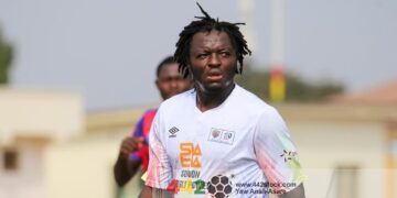 Legon Cities coach Maxwell Konadu showers praise on ‘legend’ Sulley Muntari after Hearts clash