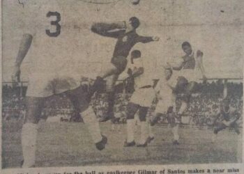 Today In Sports History: Pele’s Santos vs Hearts of Oak