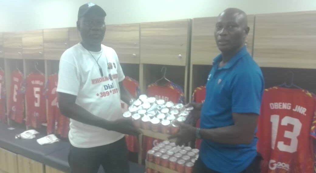 Businessman Ebenezer Apodei donates to Hearts of Oak