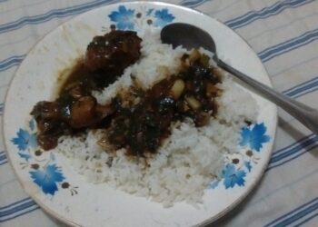 Girl ate leftover rice and noodles; Hours later, doctors amputated her legs and fingers