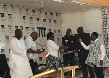 OAA 97 Year Group hands over ultramodern ICT Infrastructure and e-Learning project to school