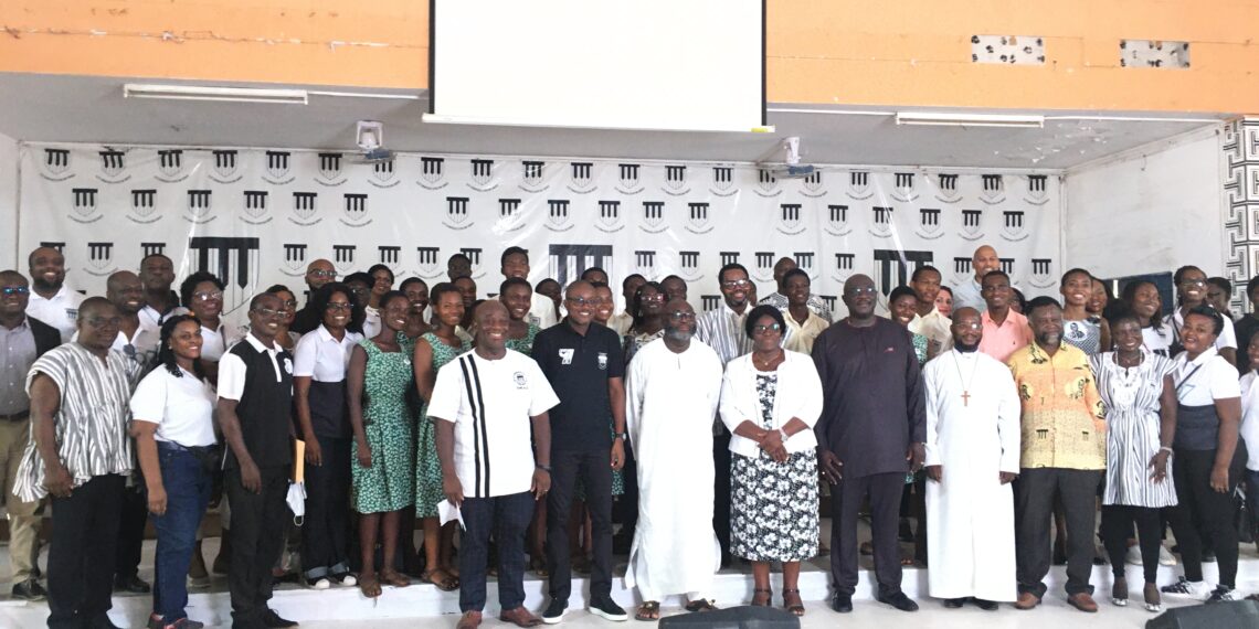 OAA 97 Year Group hands over ultramodern ICT Infrastructure and e-Learning project to school