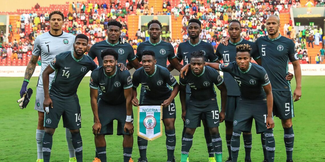 Nigeria names strong squad to face Ghana in 2022 World Cup playoff