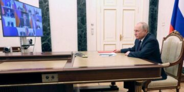 Ukraine war: Putin seeks foreign volunteers to fight in Ukraine