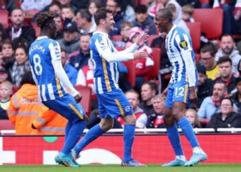Arsenal suffer shock home defeat to Brighton to dent Champions League hopes