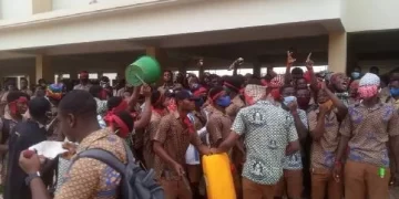 Demonstration looms over food shortages in SHSs – Africa Education Watch