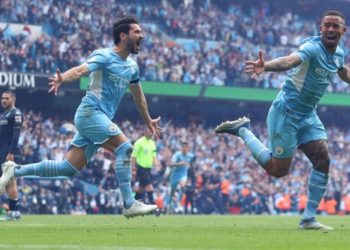 Premier League: Man City win title after thrilling comeback
