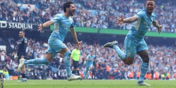 Premier League: Man City win title after thrilling comeback