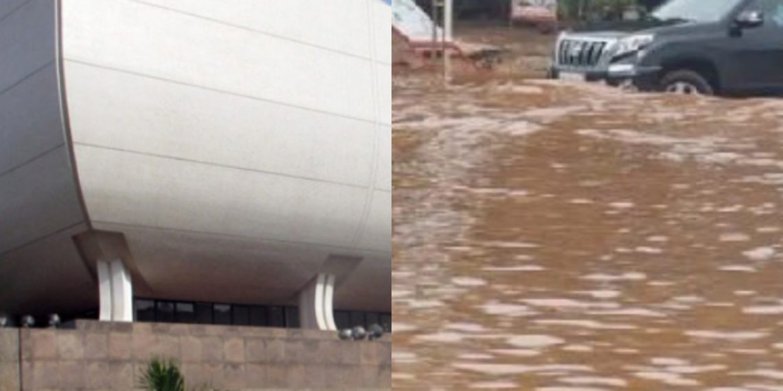 Video: National theatre flooded after heavy downpour