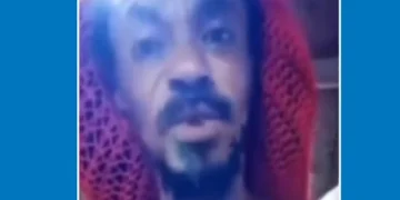 Video: Achimota Rastafarian student slashes father’s hand during fight