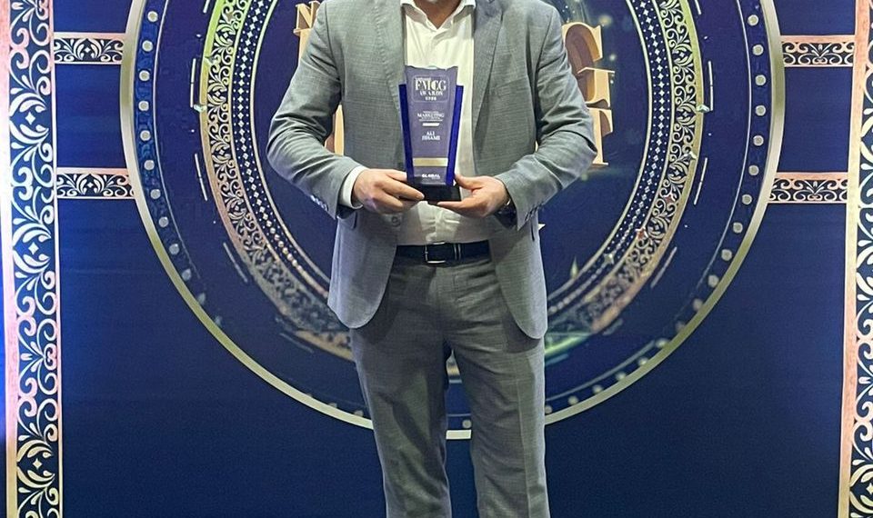 Ali Jihami wins the Marketing Icon of the Year Award
