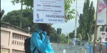 I will do any job offered – Jobless UG graduate with placard on street