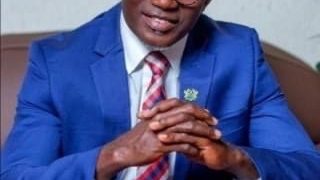 MP chased out with machete over bad roads