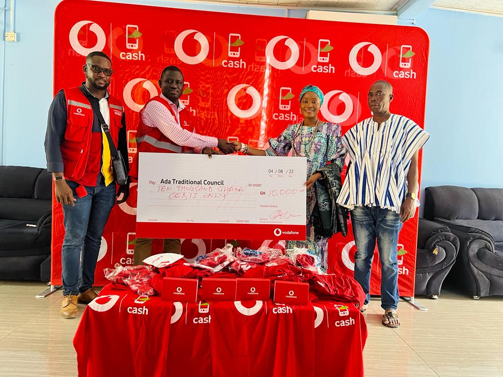 Vodafone donates GHS10,000 to support Asafotufiami Festival