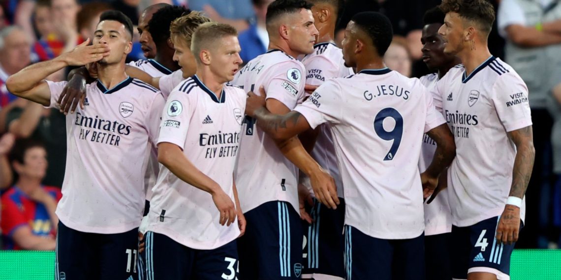 Arsenal too strong for Palace on opening night