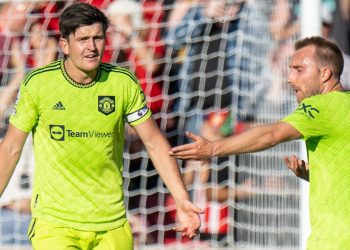 Erik ten Hag: I wanted to substitute entire team at half-time of dismal Brentford defeat