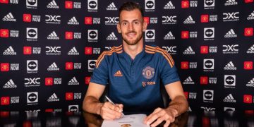 Transfer Deadline Day: Man United sign Newcastle goalkeeper Martin Dubravka on season-long loan