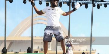 Video: Kojo Manuel, Mic Smith thrill patrons at Global Citizen Festival