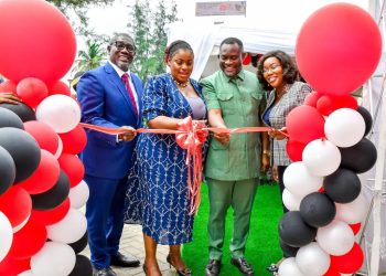 Picture Description: (left to right) Daniel Wilson Addo- MD CBG, Hon. Nana Ama Dokua Asiamah-Adjei - Deputy Minister for Trade and Industry, Hon. Dr. John Ampontuah Kumah - Deputy Minister of Finance and Nana Ama Poku Deputy-MD Corporate Resources CBG cutting the ribbon to officially open the CBG SME Center.