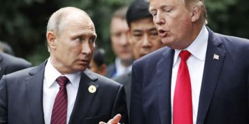 Donald Trump volunteers to mediate a peace agreement with Putin