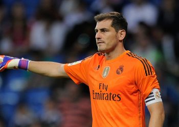 Iker Casillas: Ex-Real Madrid and Spain goalkeeper says he is gay￼