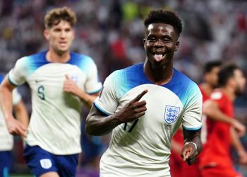 World Cup: England hit six past Iran in Group opener