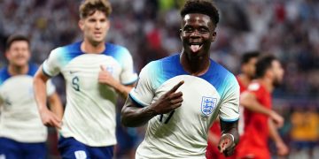 World Cup: England hit six past Iran in Group opener