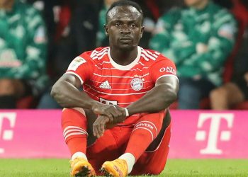 Senegal President Macky Sall reacts to Sadio Mane injury