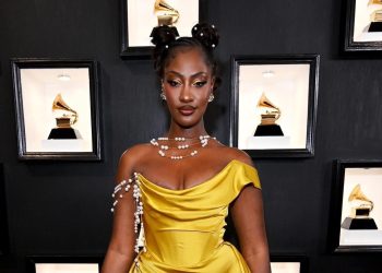 Tems becomes first Nigerian female singer to win Grammy