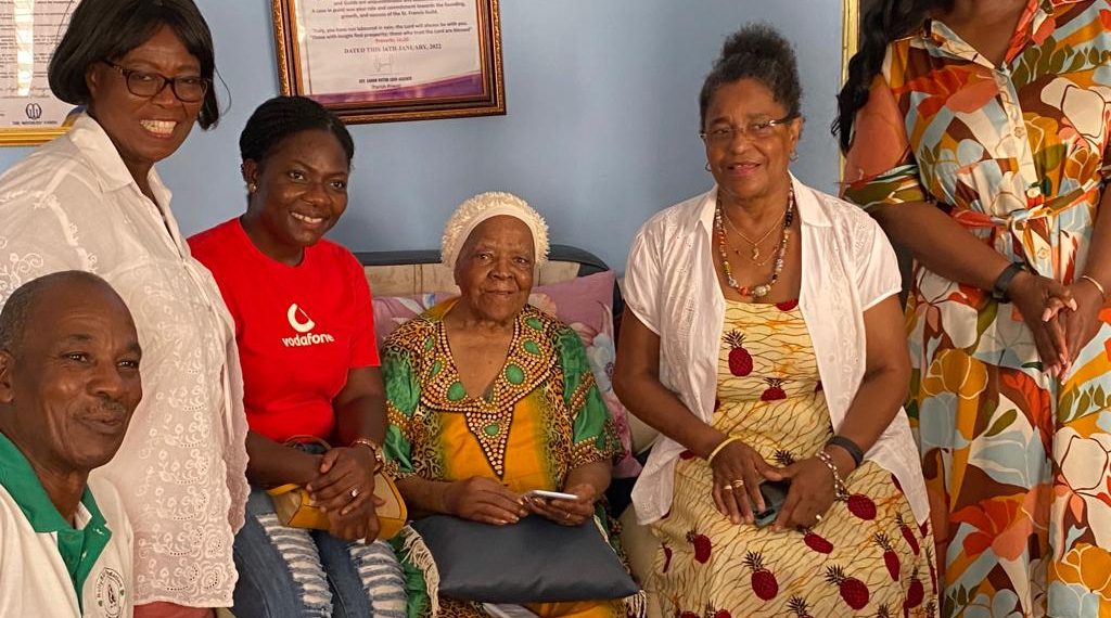 Vodafone Ghana’s 101-year-old customer receives wonderful Vodafone package to connect with great-grandchild!