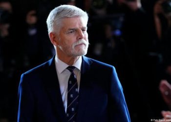Former NATO general sworn in as Czech President