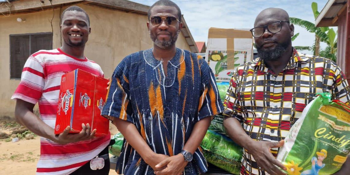 Mark Okraku-Mantey fetes Muslims in Ayensuano