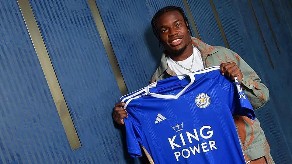 #Transferfilla: Black Stars winger Fatawu Isshaku joins Leicester City on loan deal