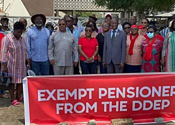 Pensioner Bondholders refuse participation in government's new DDEP