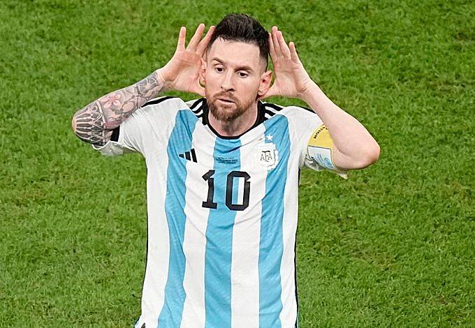 Video: 2022 FIFA World Cup was fixed for Lionel Messi – Louis van Gaal