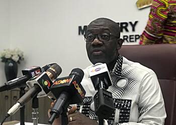 Ghana's cabinet approves measures to sustain economic recovery