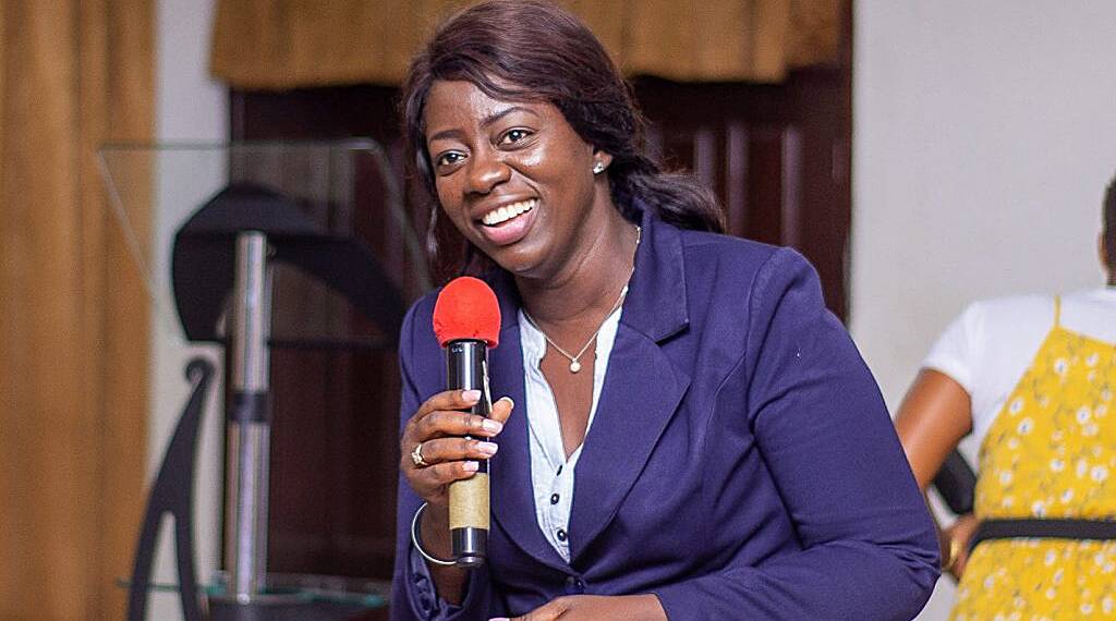 Let's cancel everything down from Presidency to judiciary except salary - Sheila Bartels