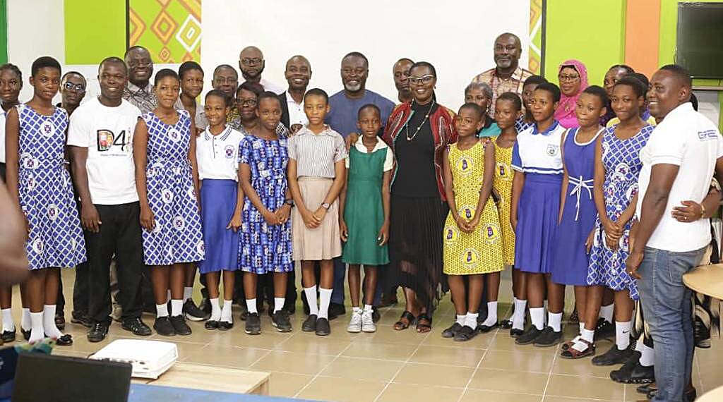 Comms Minister Pays Working Visit to Girls-In-ICT Training Centers in ER