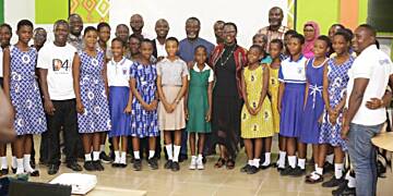 Comms Minister Pays Working Visit to Girls-In-ICT Training Centers in ER
