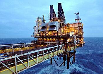 Shell posts $6.2bn profit as oil prices rise again
